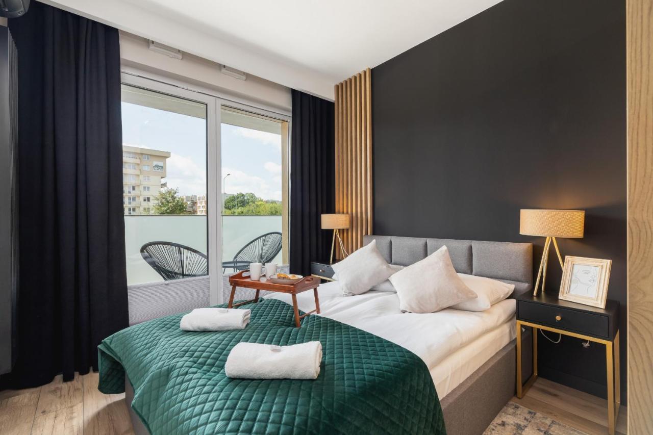 Solaris Park Apartment Tauron Arena By Renters Prestige Krakov Exteriér fotografie