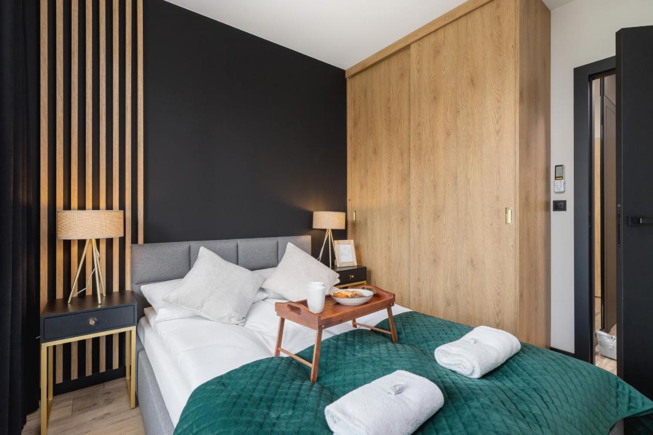 Solaris Park Apartment Tauron Arena By Renters Prestige Krakov Exteriér fotografie
